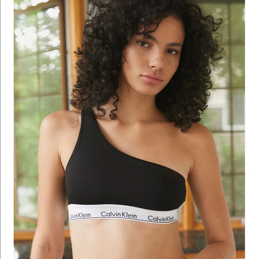 NWT Calvin Klein One shoulder bralette